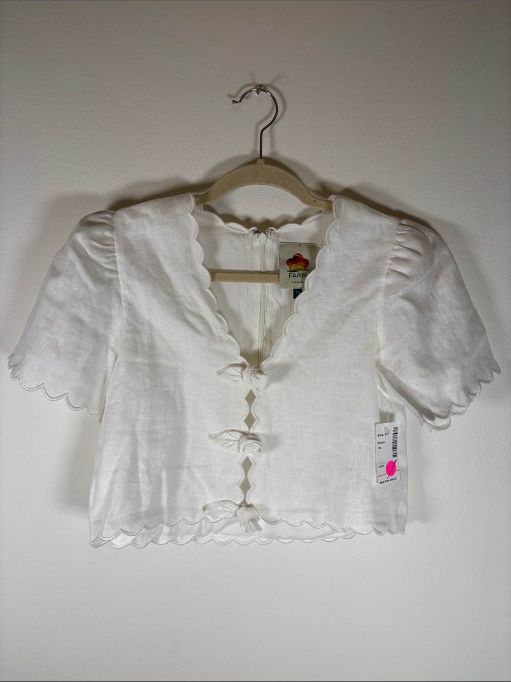 FARM Rio Roses Scallop Linen Crop Top – White – Size XS – NEW - Picture 2 of 13